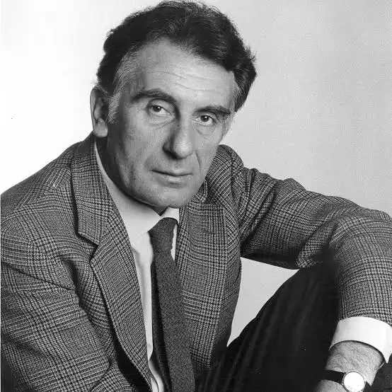 Gianfranco Frattini portrait